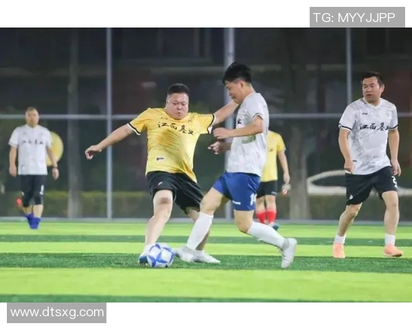 足球巨星们在中国麻将桌上的精彩对决与文化碰撞 足球巨星们在中国麻将桌上的精彩对决与文化碰撞